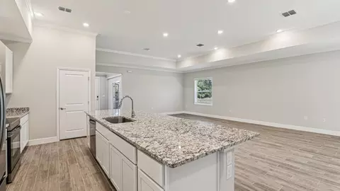 Living - 14055 Spring Hill Dr, Spring Hill, FL 34609 photo 2 of 7