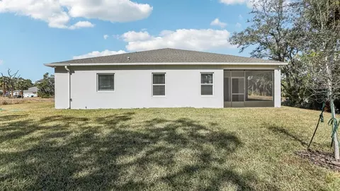 Exterior - 14055 Spring Hill Dr, Spring Hill, FL 34609 photo 12 of 14