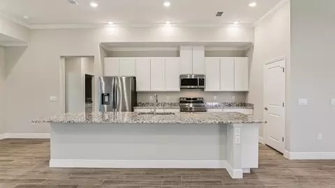 Kitchen - 14055 Spring Hill Dr, Spring Hill, FL 34609 photo 1 of 5