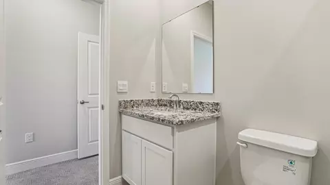 Bath - 14055 Spring Hill Dr, Spring Hill, FL 34609 photo 6 of 8