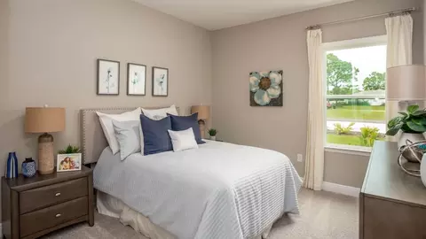 Bedroom - 14055 Spring Hill Dr, Spring Hill, FL 34609 photo 2 of 5