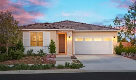 Exterior - 17499 Camp Crk, Hesperia, CA 92345 photo 4 of 6