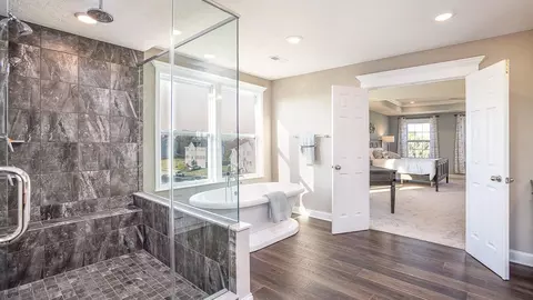 Bath - 314 William Dr, Pittsburgh, PA 15239 photo 11 of 11
