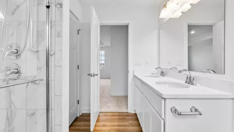Bath - 314 William Dr, Pittsburgh, PA 15239 photo 1 of 11