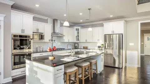 Kitchen - 314 William Dr, Pittsburgh, PA 15239 photo 4 of 5