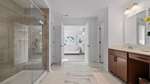 Entry Way - 314 William Dr, Pittsburgh, PA 15239 photo 3 of 6