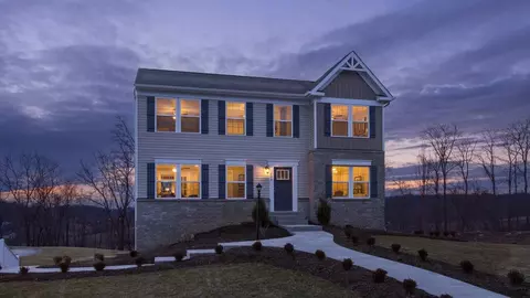 Exterior - 314 William Dr, Pittsburgh, PA 15239 photo 5 of 8