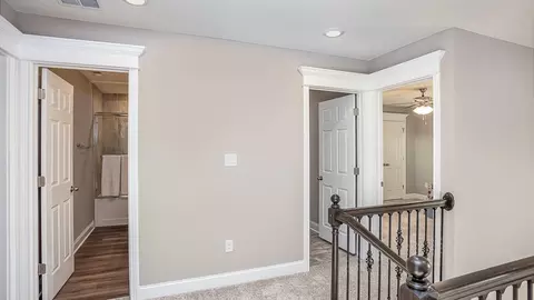 Entry Way - 314 William Dr, Pittsburgh, PA 15239 photo 4 of 6