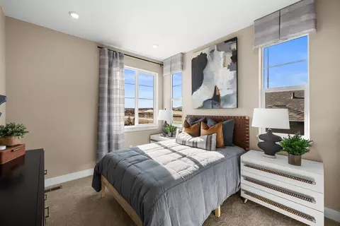 Bedroom - 17089 Standing Elk Dr, Parker, CO 80134 photo 3 of 10