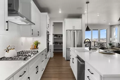 Kitchen - 17089 Standing Elk Dr, Parker, CO 80134 photo 5 of 18