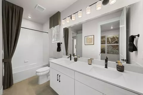 Bath - 17089 Standing Elk Dr, Parker, CO 80134 photo 8 of 10