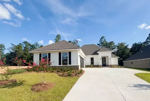2925 Mountain Laurel Trl, Cantonment, FL 32533