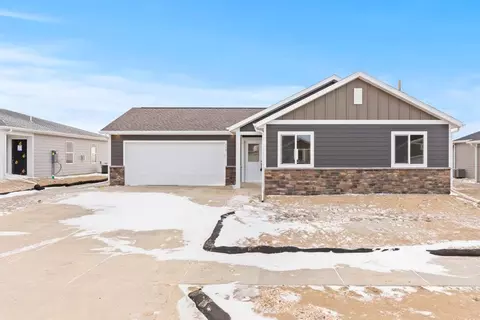 Sky Ridge Ave, Spearfish, SD 57783