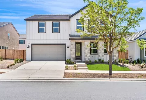 Hwy 41 & Ave. 12, Madera, CA 93636