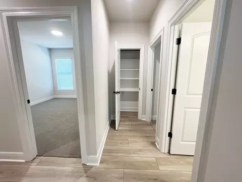 Entry Way - 805 Congressional Cir, Ruston, LA 71270 photo 5 of 6