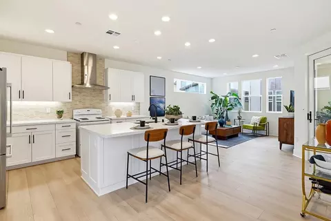 Kitchen - 492 Gadget Rd, San Marcos, CA 92078 photo 1 of 4