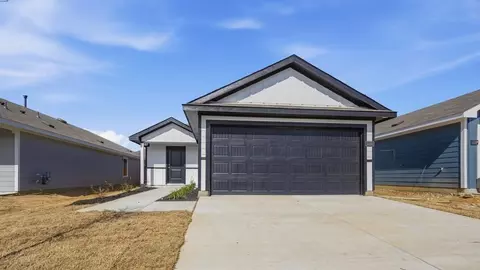 Garrett Morris Pkwy, Mineral Wells, TX 76067