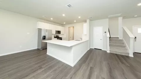 Kitchen - 2352 Pipefish Dr, Conroe, TX 77384 photo 1 of 3