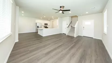 Living - 2352 Pipefish Dr, Conroe, TX 77384 photo 1 of 2