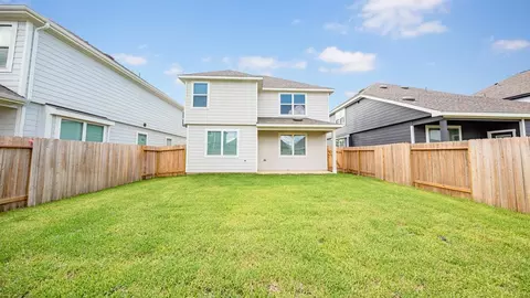 Exterior - 2352 Pipefish Dr, Conroe, TX 77384 photo 3 of 6