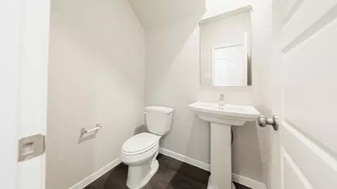 Bath - 2352 Pipefish Dr, Conroe, TX 77384 photo 1 of 7