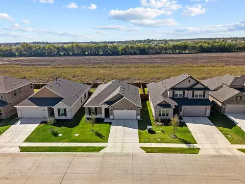 View/Area - 229 Glade Ln, Celina, TX 75009 photo 6 of 11