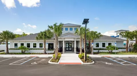 Exterior - 13627 Sunset Sapphire Ct, Parrish, FL 34219 photo 8 of 9