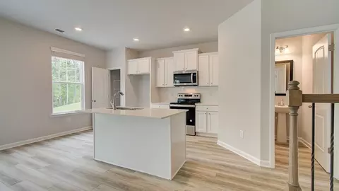 Kitchen - 11695 Brightside Pkwy, Hampton, GA 30228 photo 2 of 3