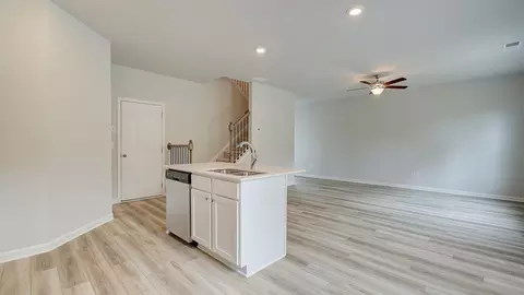 Living - 11695 Brightside Pkwy, Hampton, GA 30228 photo 3 of 7