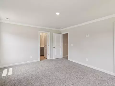 6017 Starview Ter, Charlotte, NC 28216