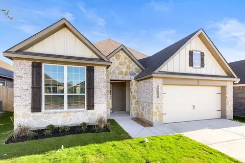 7805 Leadtree Dr, Navasota, TX 77868