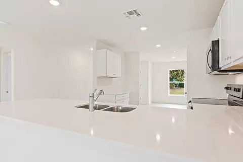 Kitchen - 8007 Cod Ct, Port Labelle, FL 33935 photo 4 of 7