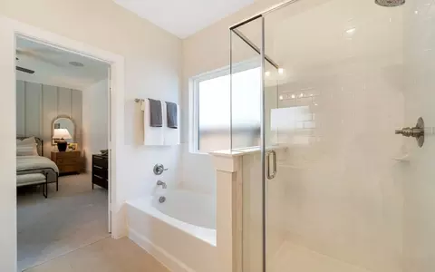 Bath - 1608 Casting Rdg, Mesquite, TX 75181 photo 3 of 3