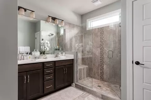 Bath - 5700 Ruby Falls Dr, Prospect, KY 40059 photo 1 of 3