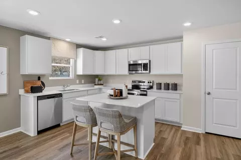 8195 Smooth Whiskey Cir, New Ellenton, SC 29809