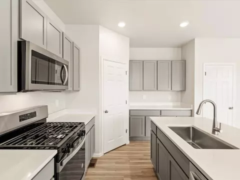 Kitchen - 1119 Thunder Pass Rd, Severance, CO 80550 photo 2 of 4