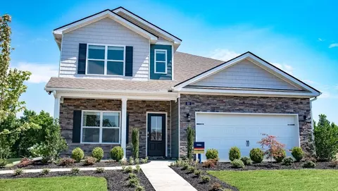 Exterior - 117 Gateway Dr, Jackson, TN 38305 photo 2 of 6