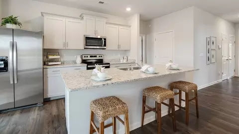 Kitchen - 117 Gateway Dr, Jackson, TN 38305 photo 1 of 11