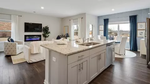 Kitchen - 117 Gateway Dr, Jackson, TN 38305 photo 3 of 11