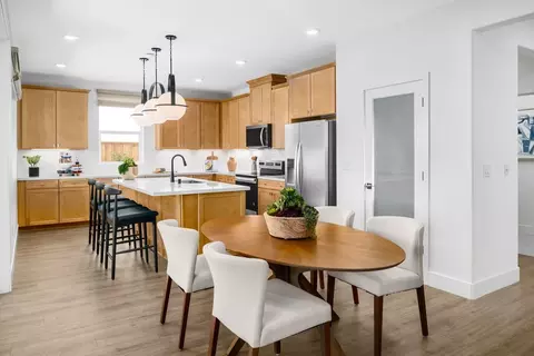 Dining - 354 Shaker Dr, Vacaville, CA 95687 photo 1 of 2