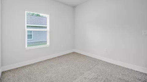 Bedroom - 3173 Silver Maple Rd, Cantonment, FL 32533 photo 5 of 8