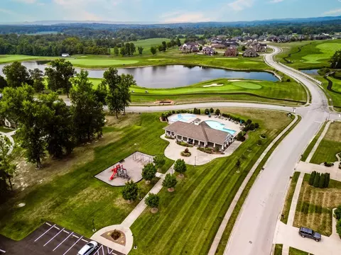 2005 Augusta Pkwy, Henryville, IN 47126