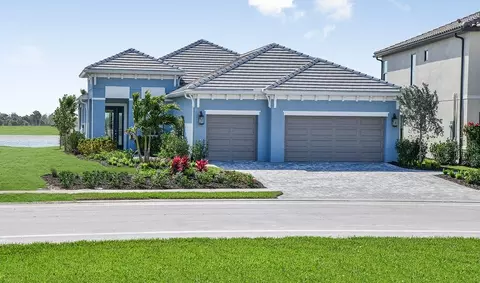 4056 Skysail Dr, Naples, FL 34120