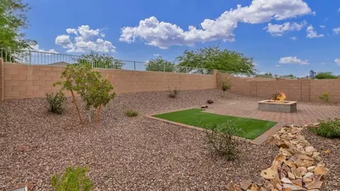 Exterior - 3985 E Market St, Tucson, AZ 85706 photo 6 of 16