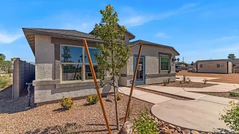 Exterior - 3985 E Market St, Tucson, AZ 85706 photo 10 of 16