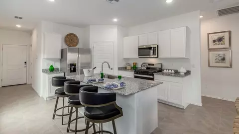 Kitchen - 3985 E Market St, Tucson, AZ 85706 photo 2 of 11