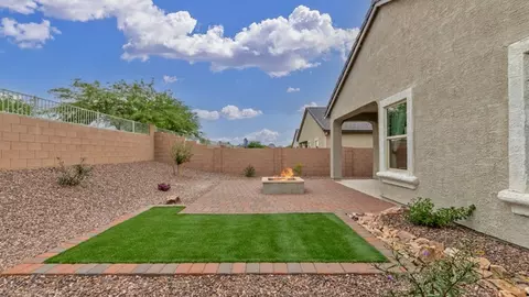 Exterior - 3985 E Market St, Tucson, AZ 85706 photo 8 of 16