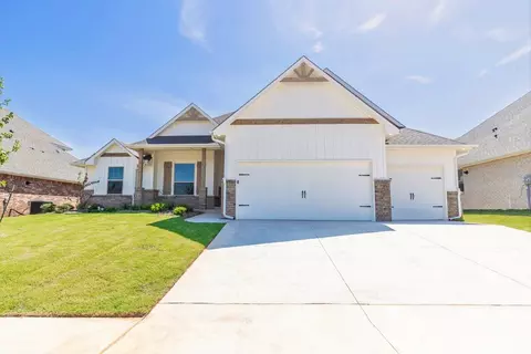 Exterior - 701 Still Mdws, Guthrie, OK 73044 photo 19 of 33