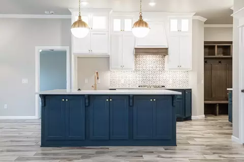Kitchen - 701 Still Mdws, Guthrie, OK 73044 photo 8 of 14