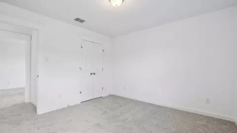 Bedroom - 205 Red Wolf Dr, Jarrell, TX 76537 photo 14 of 14